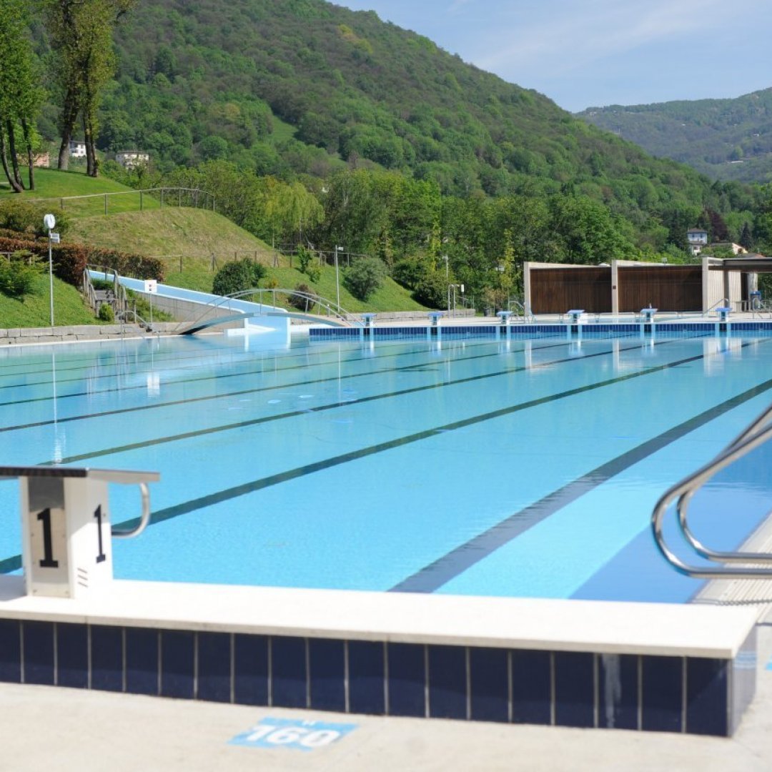 piscina dicapriasca